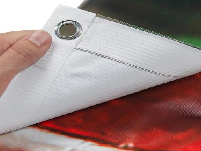 兴安喷绘和刀刮布的工艺区别。